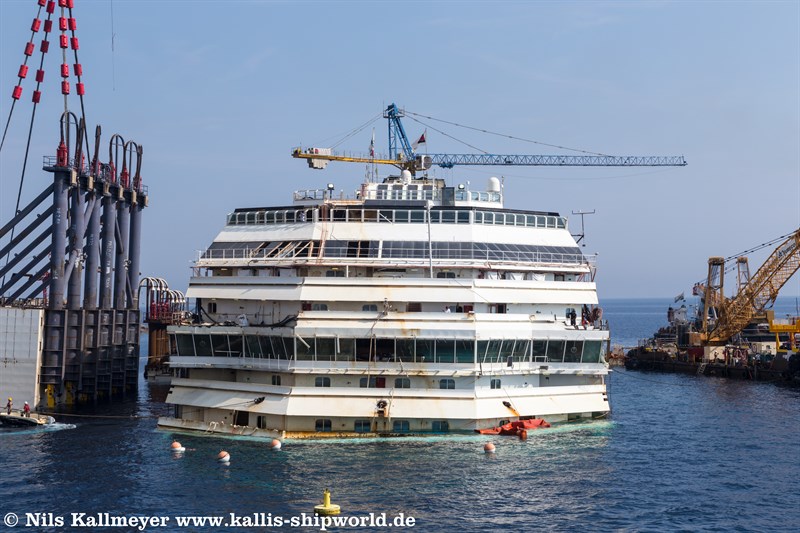 Costa Concordia vor Giglio 14.06.2014