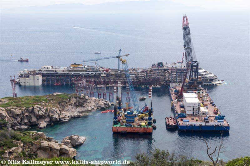 Costa Concordia vor Giglio 14.06.2014