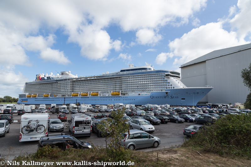 Emsüberführung der Quantum of the Seas (IMO 9549463)