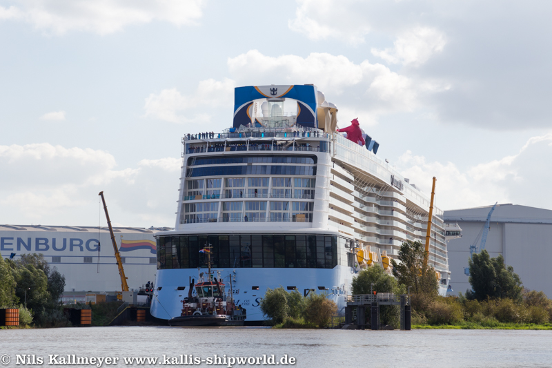 Emsüberführung der Quantum of the Seas (IMO 9549463)