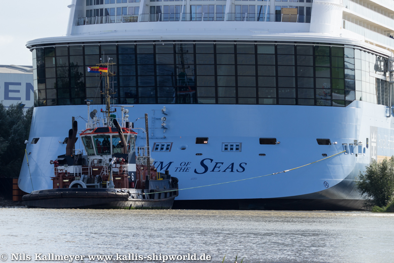 Emsüberführung der Quantum of the Seas (IMO 9549463)