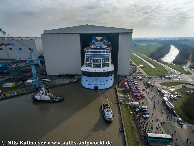 Ovation of the Seas Ausdocken_02