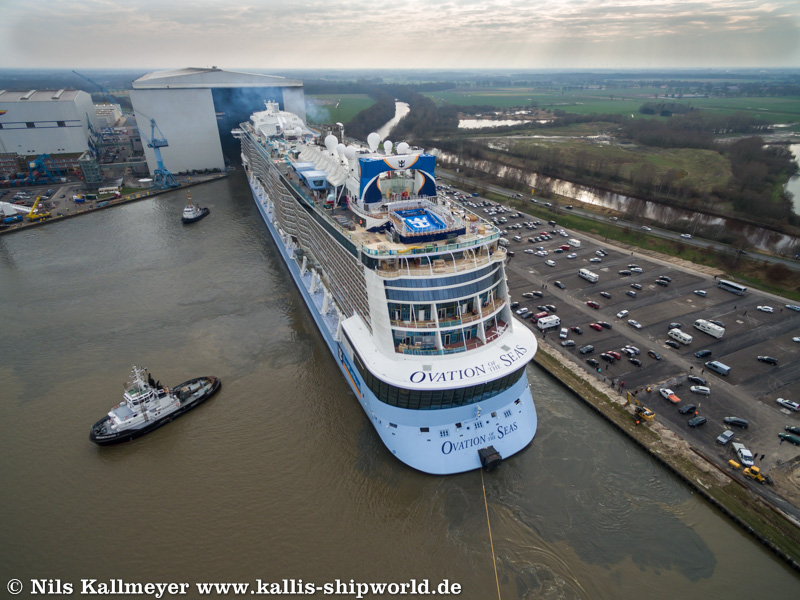 Ovation of the Seas Ausdocken_05