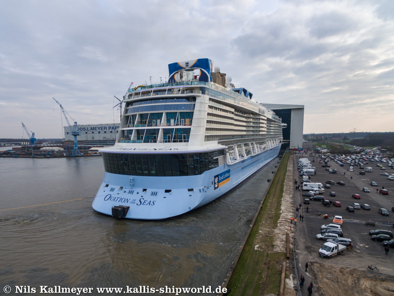 Ovation of the Seas Ausdocken_06