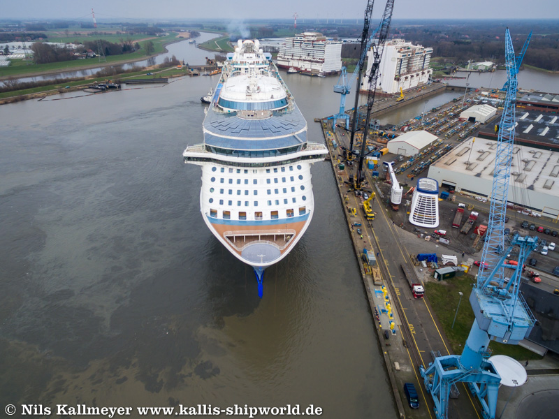 Ovation of the Seas Ausdocken_07