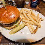 Cheeseburger Jimmy Buffett’s Margaritaville at Sea Deck 17